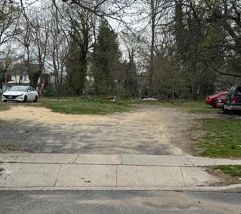 1st image of 0 Vine St