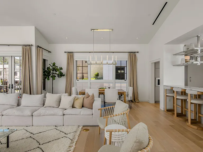 The Residences at Palisades Village — Photo 77