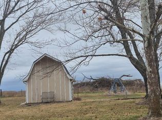 805 Lake Viking Ter, Altamont, MO 64620