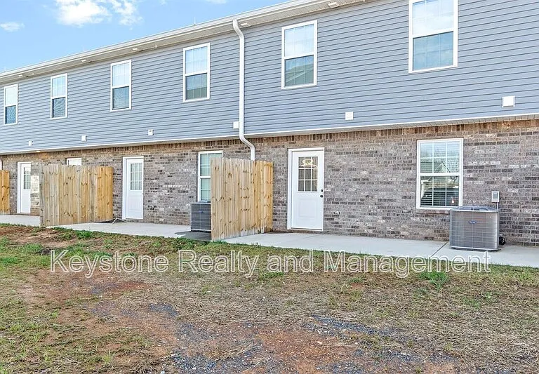 Heritage Pointe Drive — Photo 16