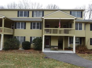 12 Trellis Dr, West Warwick, RI 02893