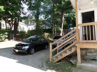 215 Beacon St #3, Worcester, MA 01610