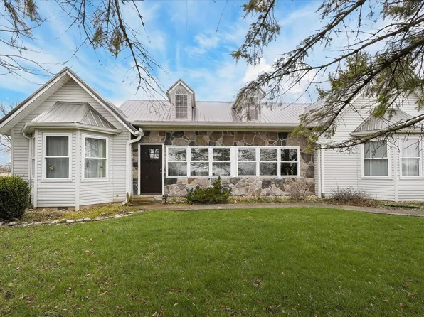 8325 Garringer Edgefield Rd NW, Jeffersonville, OH 43128