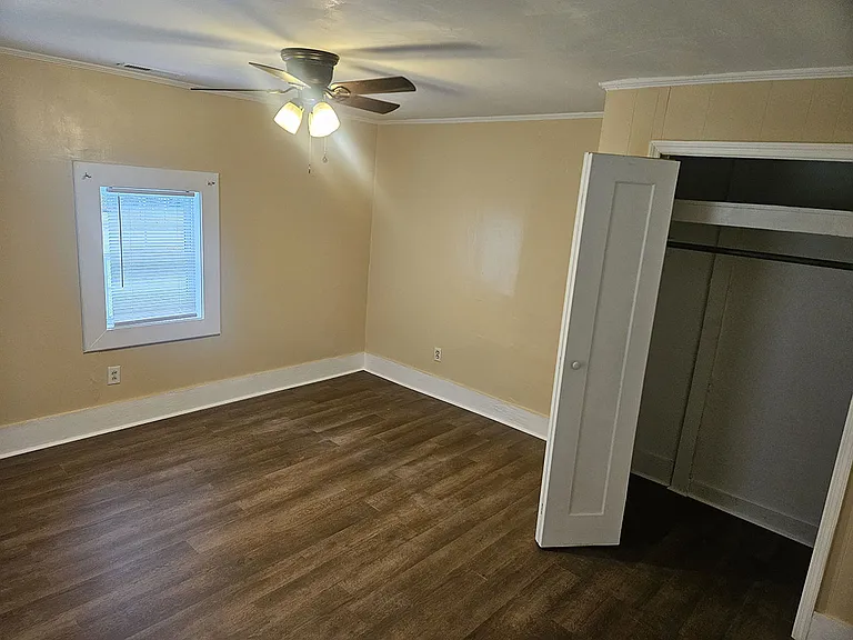 837 Sycamore Ave — Photo 7