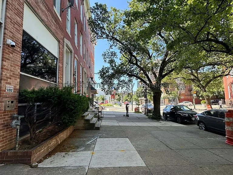 2107 N Charles St #1L — Photo 6