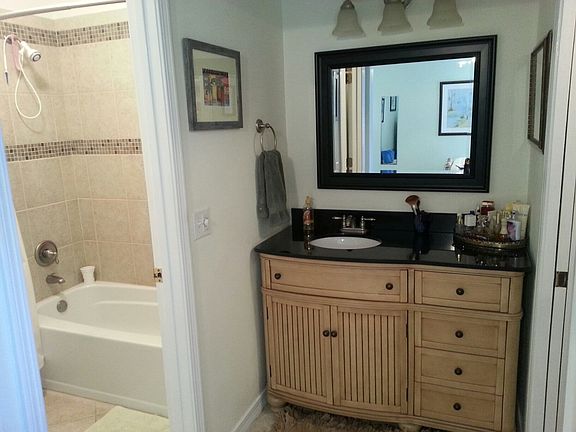 4th image of 5915 Bay Vista Dr