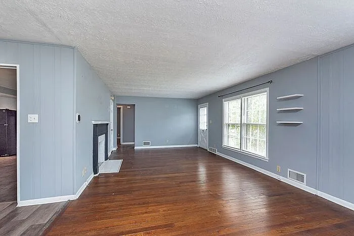 2 bed, 2.0 bath, 1352 sqft, $1,675 — Photo 4
