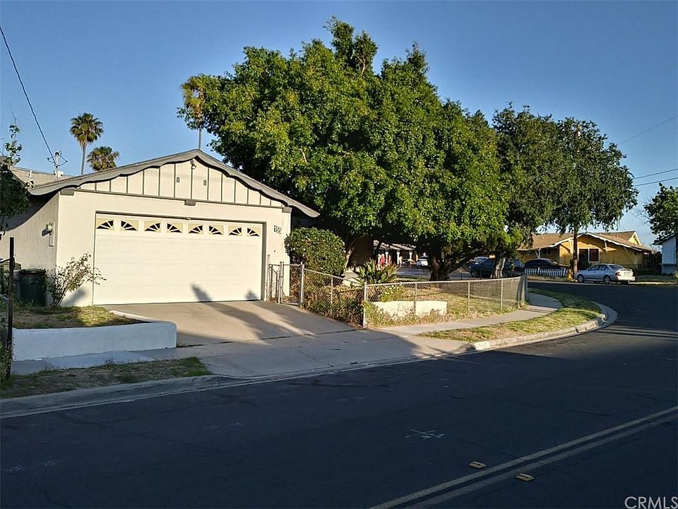 1st image of 155 Buccaneer Dr