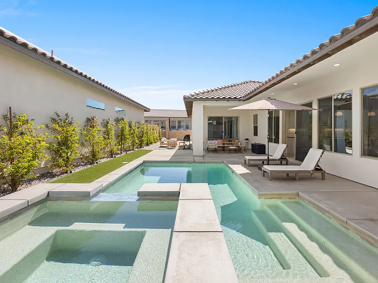 Outdoor Pool and Spa