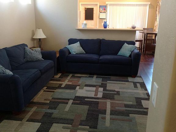 4th image of 303 N 76th Pl