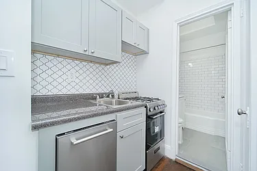 Rented by Living New York