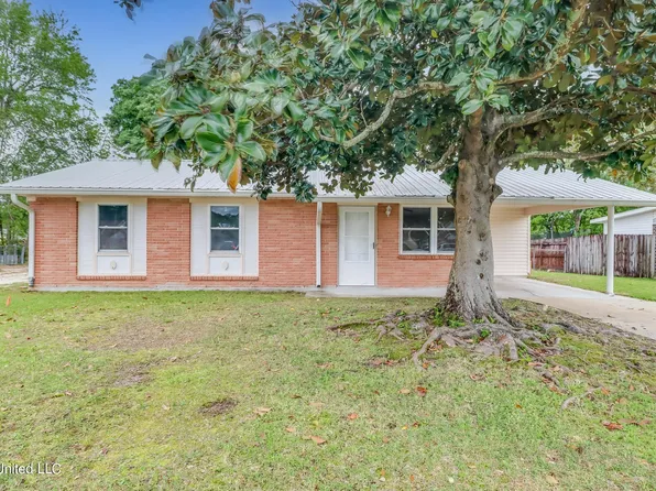 7663 Madison Dr, Biloxi, MS 39532