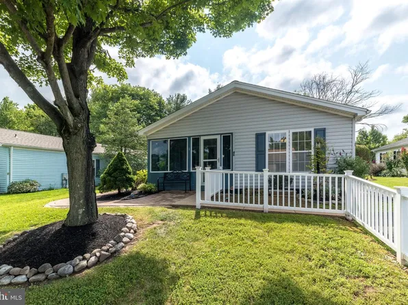 46 Juniper Cir, New Hope, PA 18938