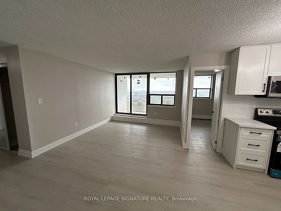 4th image of 100 Wingarden Ct #1711