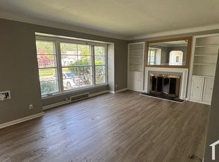 16510 Maple Heights Blvd, Maple Heights, OH 44137
