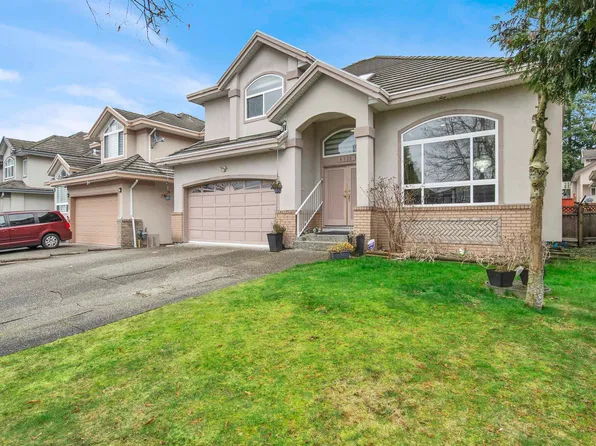 6332 125a St, Surrey, BC V3X 3N1