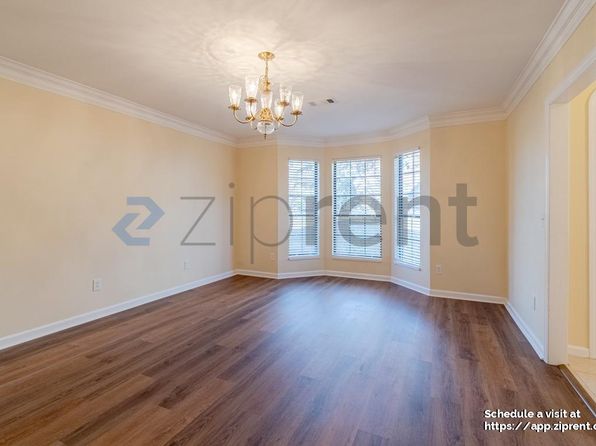 8533 Sawyer Brown Rd