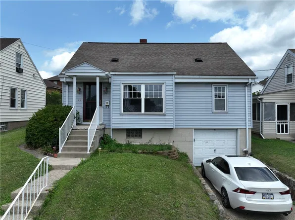 29 Crest St, Uniontown, PA 15401