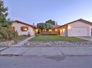 210 Donald Dr, Hollister, CA 95023