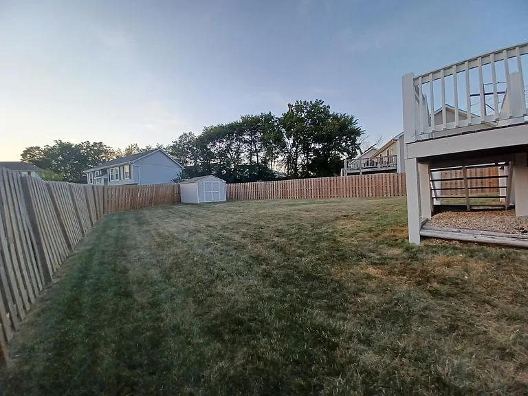 8108 NW 77th Ct — Photo 3