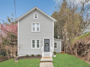 132 Pequot Ave, Southport, CT 06890
