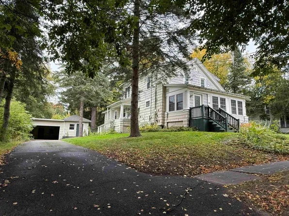 18 Chapel St, Canton, NY 13617