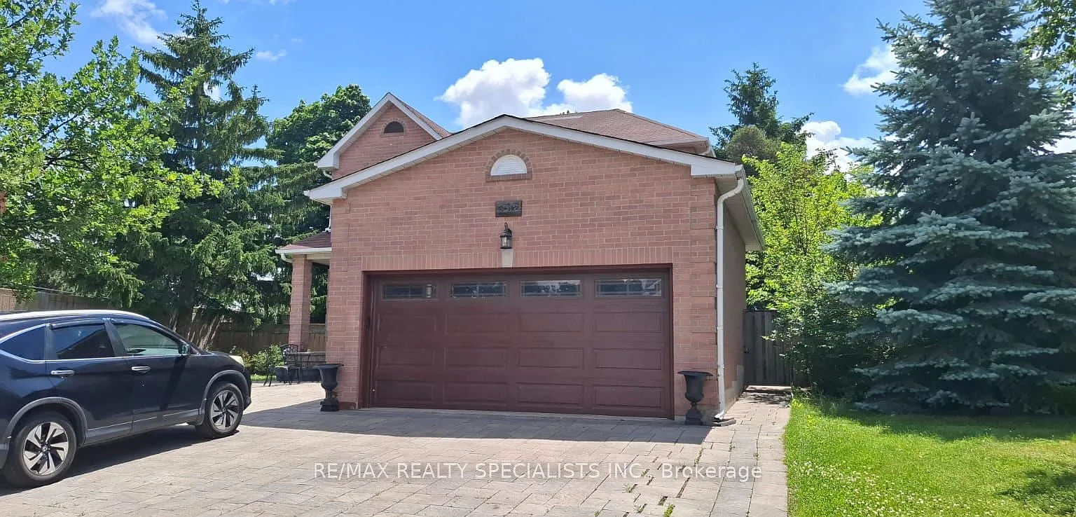 2 bed, $1,999 — Photo 1