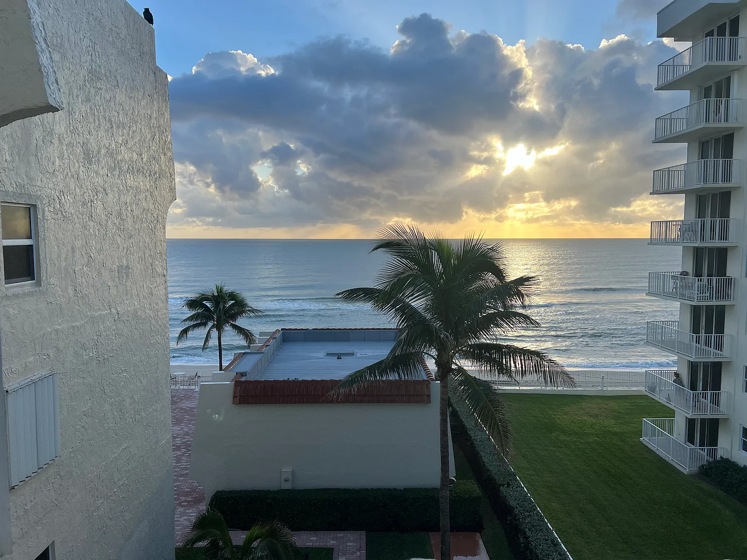 S Ocean Blvd, South Palm Beach — Photo 4