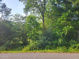 Crestview Loop, Crossville, TN 38571