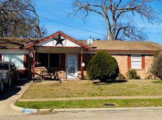 9605 Grady Ln, Dallas, TX 75217