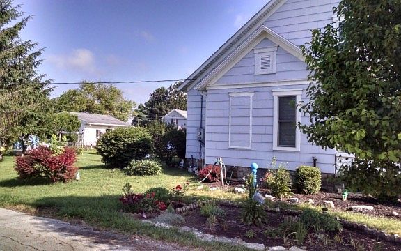 3rd image of 400 N Jefferson St