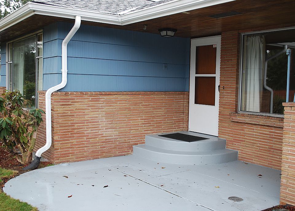 1st image of 14825 8th Ave NE