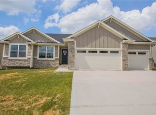612 NE 55th St, Ankeny, IA 50023