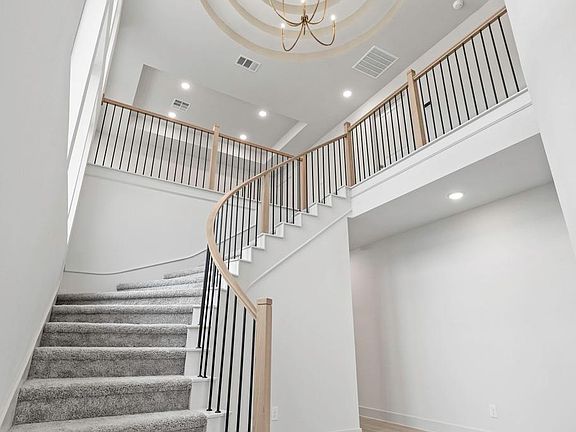 2nd image of 15714 Juliet Ct