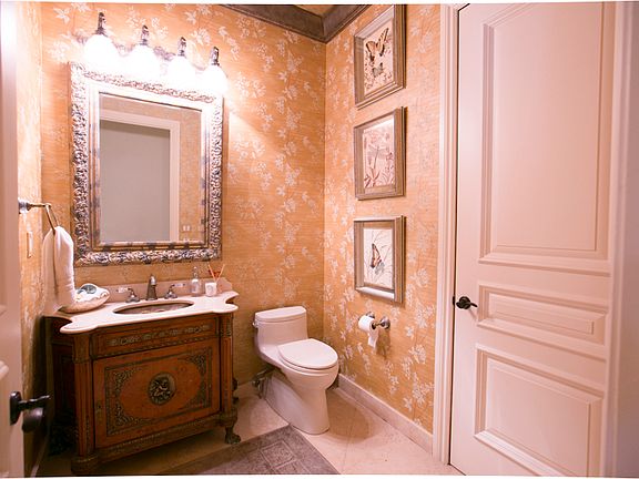 5th image of 3015 Meadow Ln