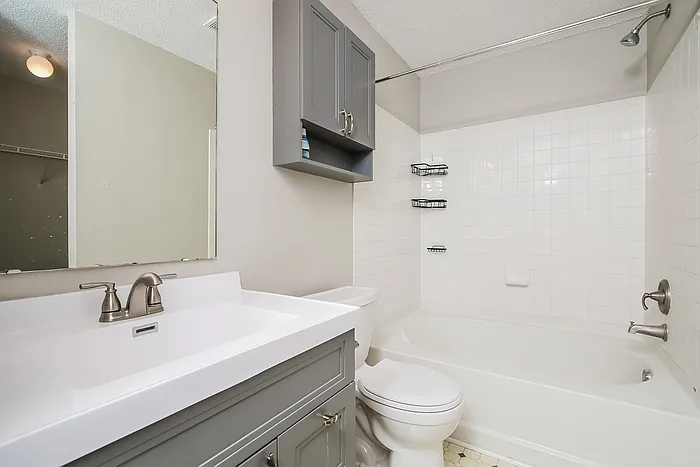 13326 N Swayzee Ct — Photo 8