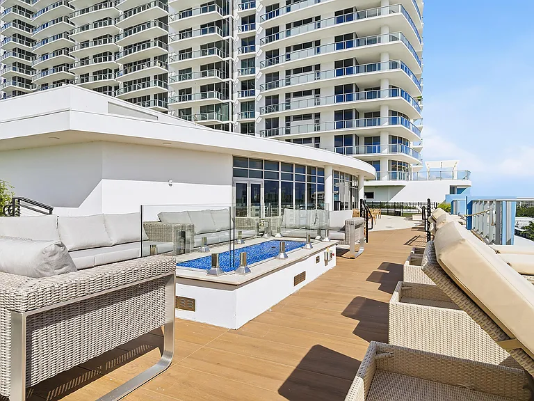 220 Lake Shore Dr #1021 — Photo 50