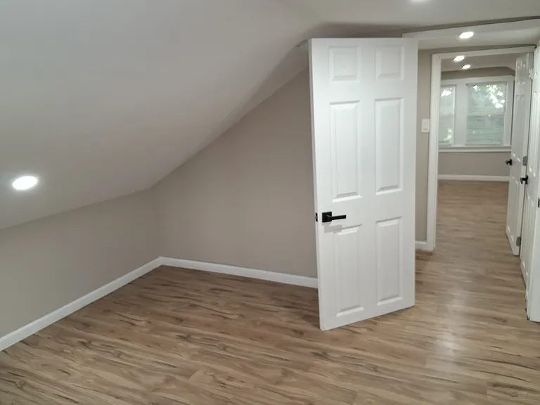 1628 Murchison Rd — Photo 14