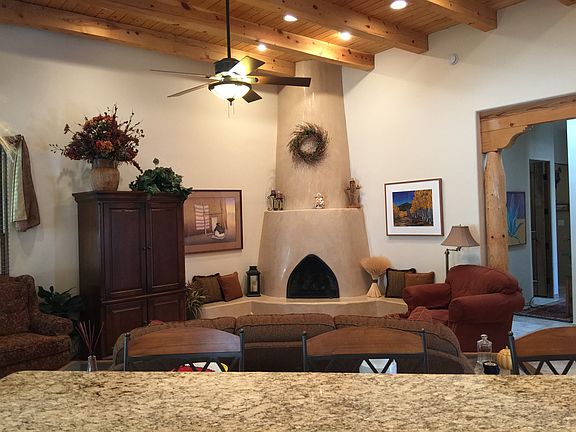 3rd image of 1009 Tierra Viva Ct NW