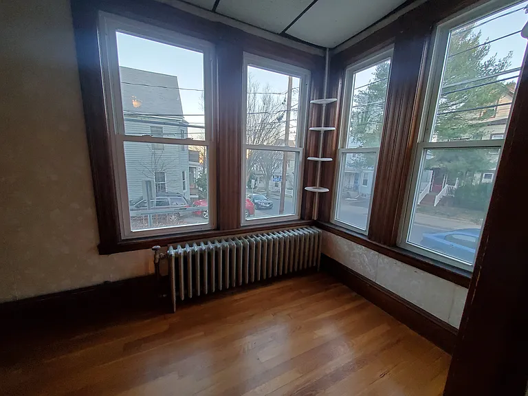 100 Porter St #1 — Photo 2