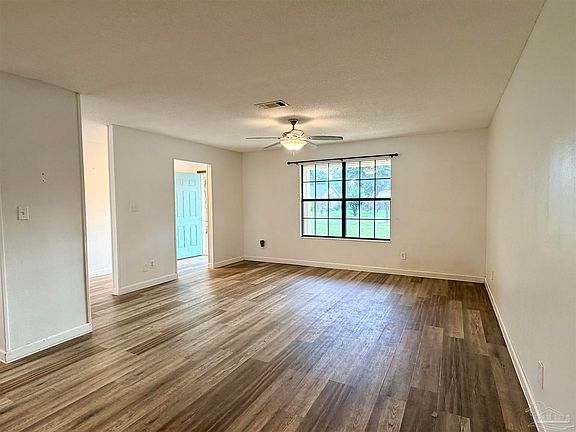 5th image of 5128 Potomac Dr