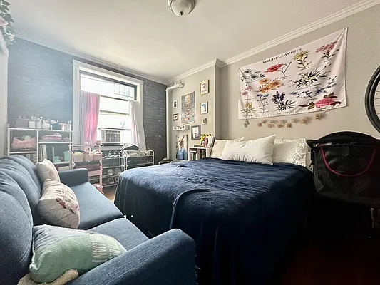 Rented by Nest Seekers International | media 12