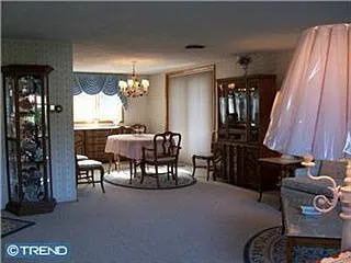 94 Green Dr photo 1