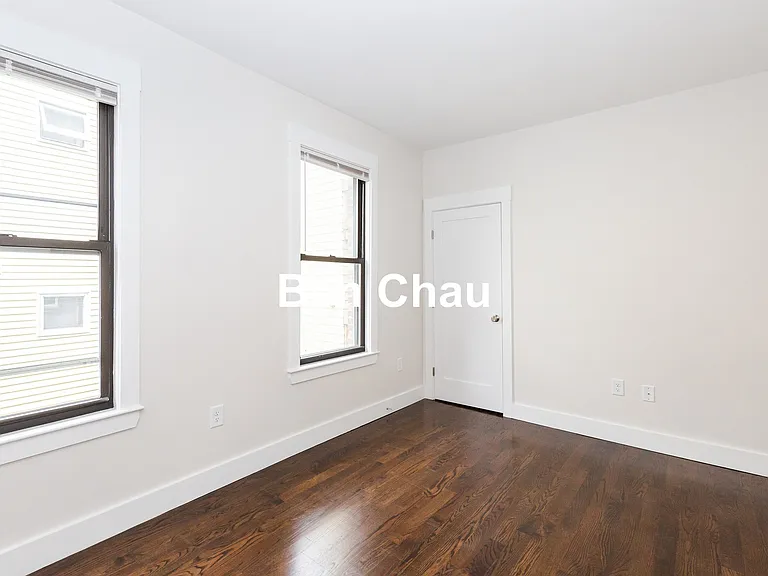 24 Clary St #3B — Photo 11