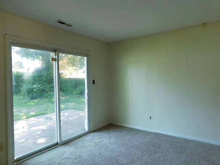 3825 Annie Ln — Photo 5