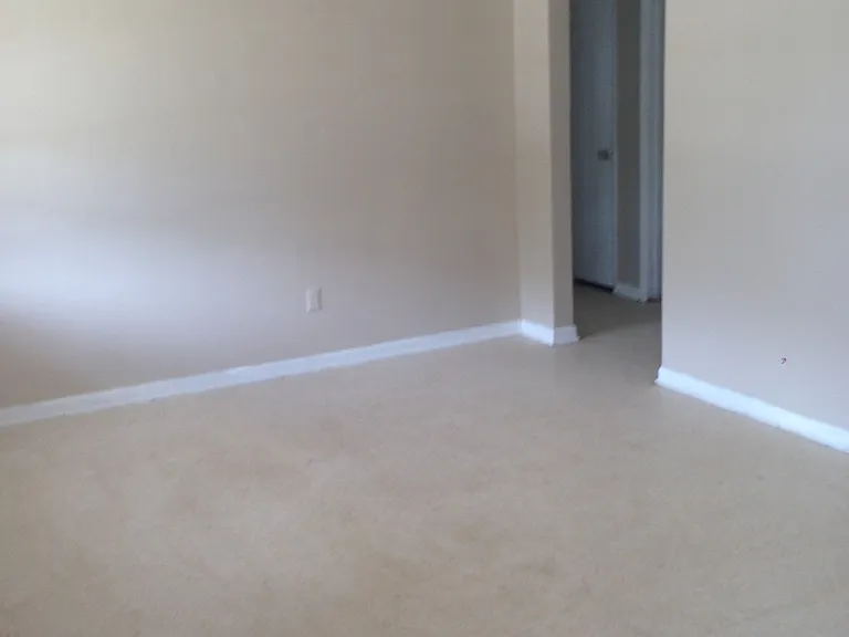 2331 Hadley St — Photo 2