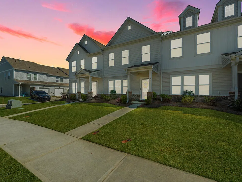 286 Godwit Dr