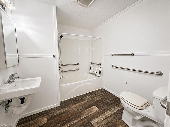 2nd image of 385 S Lindero ST