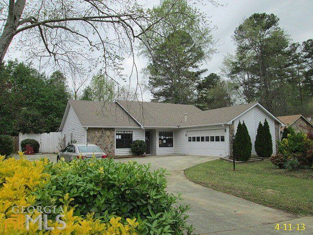 1st image of 942 Sunnybrook Dr