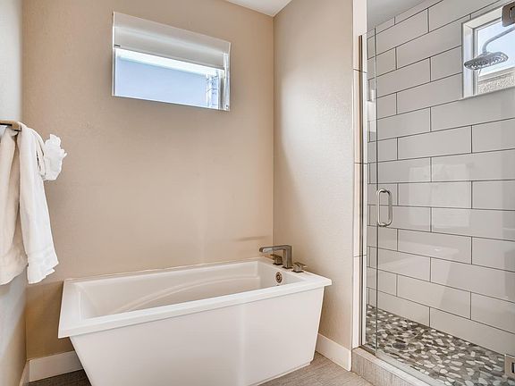 3rd image of 1325 N Elati St Unit 5